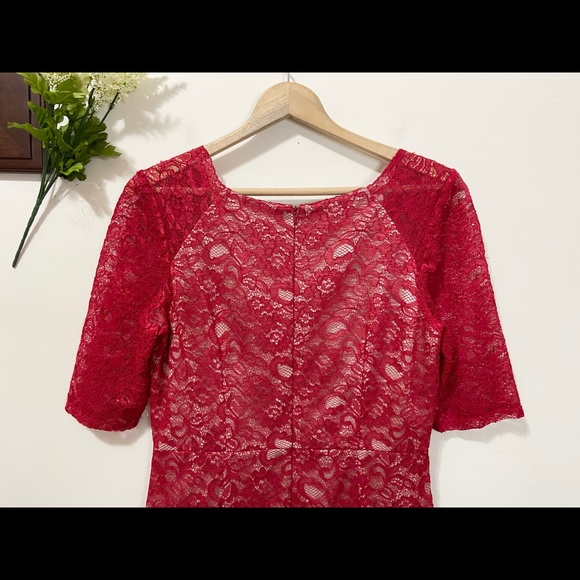 SOLD-----------Jax Women's Size 12 Red Lace Lined Knee Length Dress - Picture 5 of 14